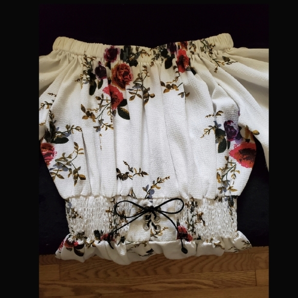 Romper - Picture 3 of 7